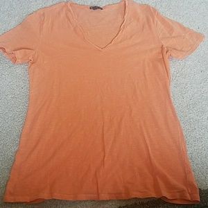 Gap v-neck t-shirt